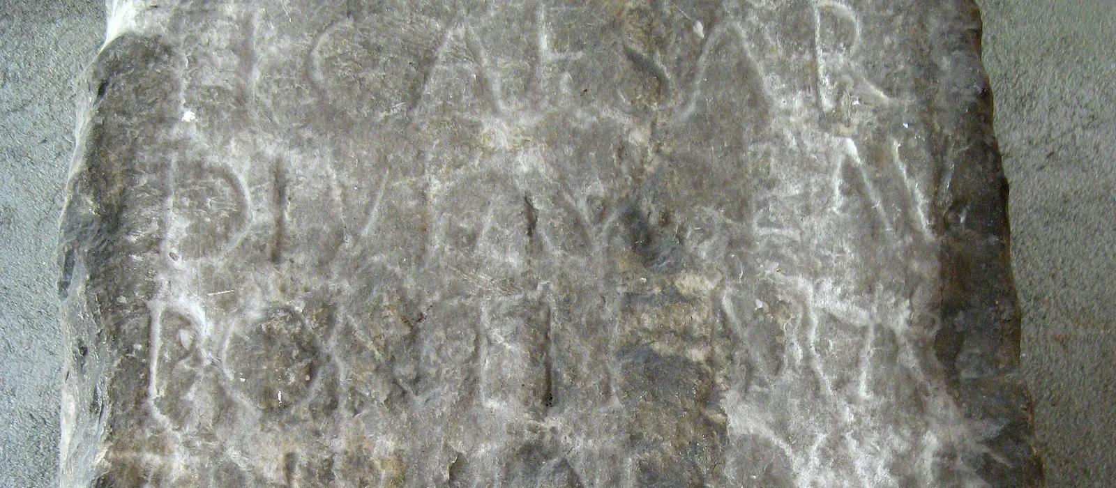 Roman milestone of Tiberius, Nîmes (CIL XI 5605)